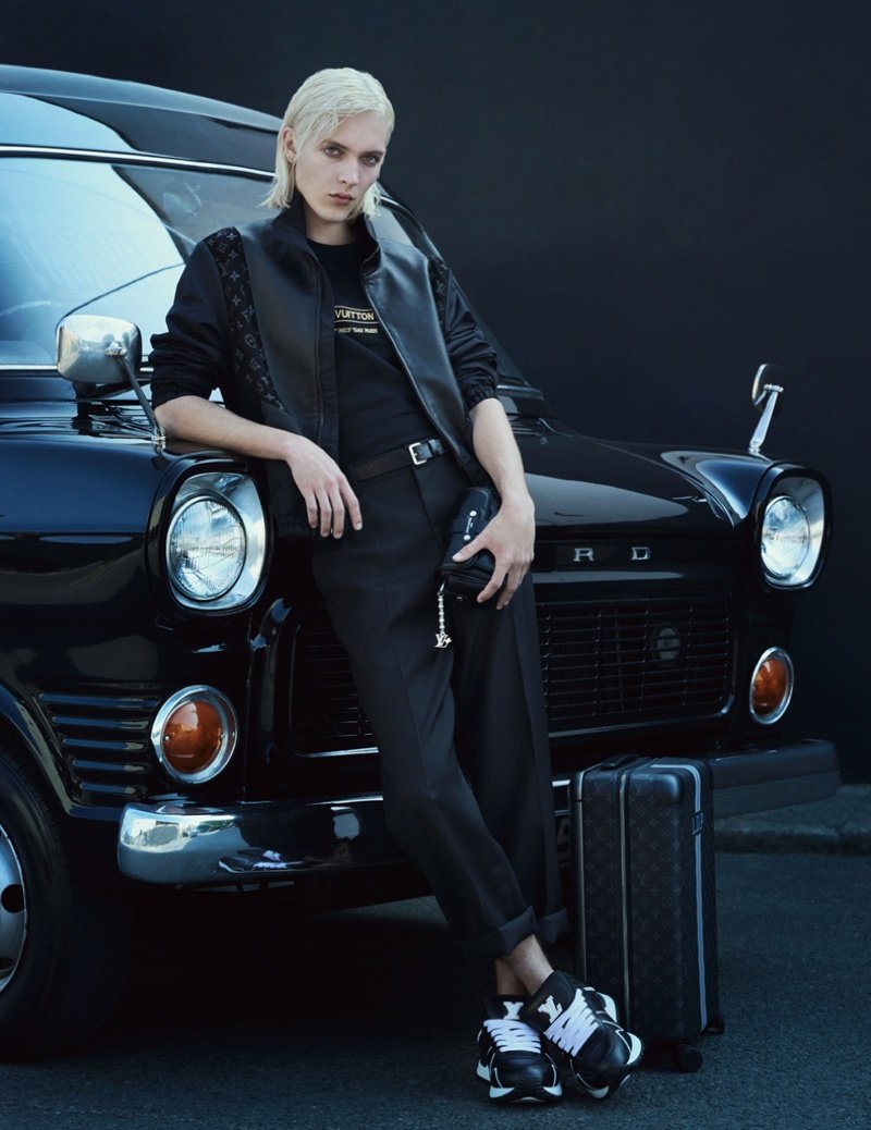 The Dark Side of Elegance: Hunger Magazine’s Noir-Inspired Vision